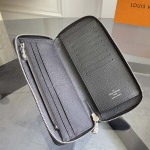 2026年7月19日入荷Louis VuittonZippy   M11611   Monogram 19.5 x 10. 高品質新作/誕生日プレゼント/XS工場