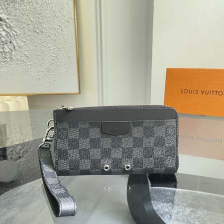 2026年7月19日入荷Louis VuittonZippy...