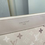 2026年7月19日入荷Louis VuittonM29427   CHETTE VOYAGE SOUE   chette Voyage Soue  高品質新作/誕生日プレゼント/XS工場