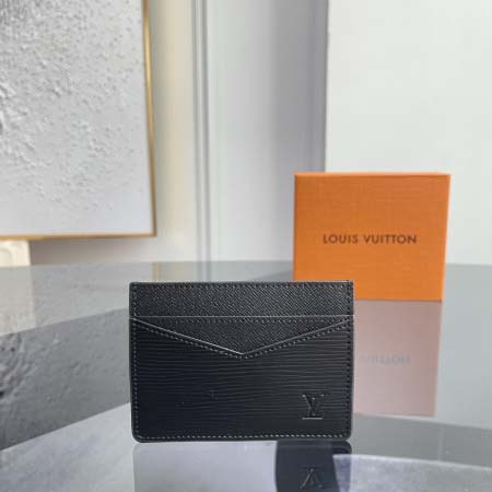 2026年7月19日入荷Louis VuittonM6016...