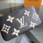 2026年7月19日入荷Louis VuittonM80885  Monogram Emeinte  LV  Monogram     13.5 x 7 x 1.5   ( x  x )   高品質新作/誕生日プレゼント/XS工場