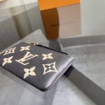 2026年7月19日入荷Louis VuittonM80885  Monogram Emeinte  LV  Monogram     13.5 x 7 x 1.5   ( x  x )   高品質新作/誕生日プレゼント/XS工場