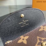 2026年7月19日入荷Louis VuittonM82333  ROSALIE  Monogram  Monogram Reversesize11 x 8 x 2.5cm高品質新作/誕生日プレゼント/XS工場