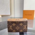 2026年7月19日入荷Louis VuittonM82333  ROSALIE  Monogram  Monogram Reversesize11 x 8 x 2.5cm高品質新作/誕生日プレゼント/XS工場