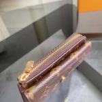 2026年7月19日入荷Louis Vuitton M69431   Recto Verso  Monogram  L13.0 x 9.5 x  高品質新作/誕生日プレゼント/XS工場