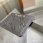 2026年7月19日入荷Louis VuittonM69171 Monogram Empreinte  Monogram 117.5cm高品質新作/誕生日プレゼント/XS工場