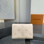 2026年7月19日入荷Louis Vuitton  M13644 zippy  19-10-1   M14967  12-8-1.5  M22399 12-8-2  M14563zippy  11-8.5-2   高品質新作/誕生日プレゼ