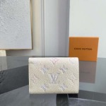 2026年7月19日入荷Louis Vuitton M25649rtouille Victorine:12 x 9.5 x 2.5高品質新作/誕生日プレゼント/XS工場