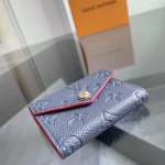 2026年7月19日入荷Louis VuittonM62935Monogram EmpreinteZoeMonogram9.57.53cm     高品質新作/誕生日プレゼント/XS工場