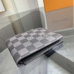2026年7月19日入荷Louis VuittonN63261 SLENDER  Monogram EclieSlender11.0x 9.0x 2.0 cm (x x ) 高品質新作/誕生日プレゼント/XS工場