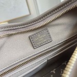 2026年7月19日入荷Louis VuittonM47180  CarryAll   Monogram Monogram  29.0 x 24. 高品質新作/誕生日プレゼント/XS工場