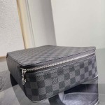 2026年7月19日入荷Louis VuittonM43690 43689 43688    Monogram  35.019.09.0  22.514.08.5   高品質新作/誕生日プレゼント/XS工場
