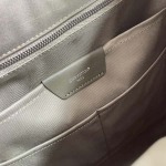 2026年7月19日入荷Louis VuittonM28633 Christopher  Monogram Eclipse 38x44x1 高品質新作/誕生日プレゼント/XS工場