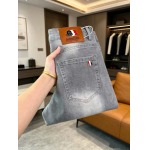 2026年7月29日春夏新作ファッション高品質Monclerジーパン luols工場