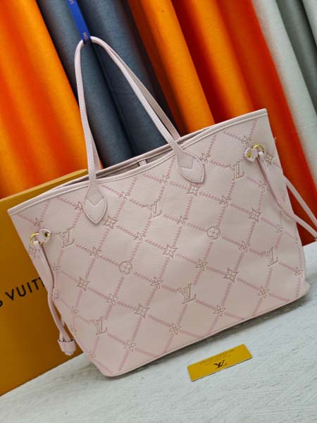 2026年8月8日入荷ヴィトンバッグNEVERFULL  M29486 M40995   Neverfull  Monogram Emeinte Couture   31 x 28 x 14 CM 人気の新作/誕生日プレゼント/ZC工場