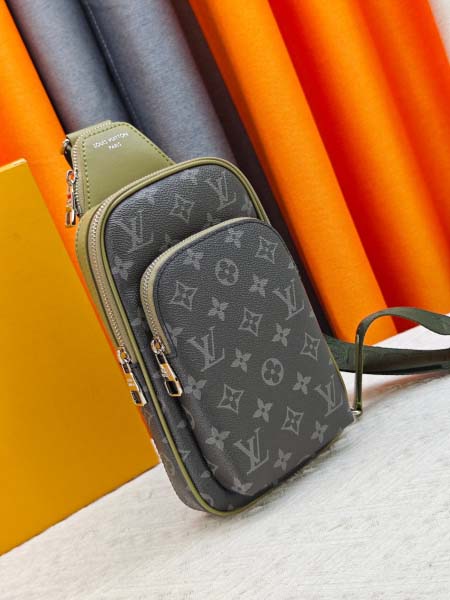 2026年8月8日入荷ヴィトンバッグM11703 M25891 M47137  M15078 M13963 M14953  Avenue  Monogram Eclipse 16 x 33 x 5.7CM 人気の新作/誕生日プレゼント/ZC