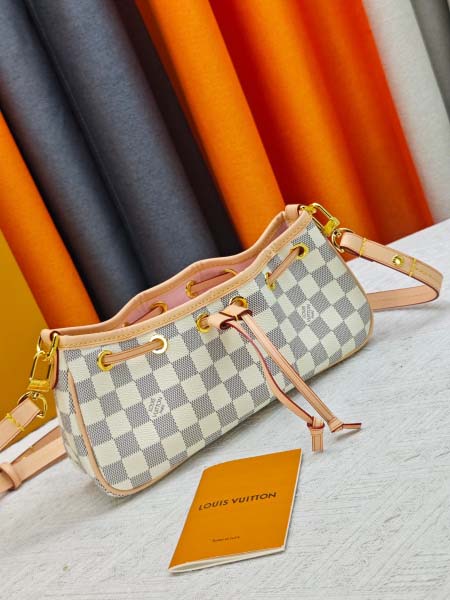 2026年8月8日入荷ヴィトンバッグM29537 Nano Frivole  No Monogram  VVN :24 x 13 x 8 (CM)人気の新作/誕生日プレゼント/ZC工場