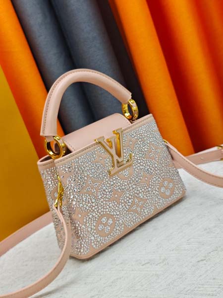 2026年8月8日入荷ヴィトンバッグM27168   LV Mirage  Capucines Nano  Exceptionals  Taurillon Monogram  LV 21x 14x 8(CM)人気の新作/誕生日プレゼント/Z