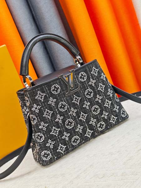 2026年8月8日入荷ヴィトンバッグM26348 LV Mirage  Capucines Nano  Exceptionals  Taurillon Monogram  LV 27x 18x 9(CM)人気の新作/誕生日プレゼント/ZC工