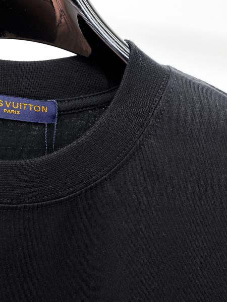 2026年8月18日入荷新作Louis Vuitton半袖 tシャツ高品質★ファッション/誕生日プレゼント/贈り物/DM工場