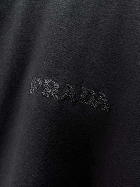2026年8月18日入荷新作Prada半袖 tシャツ高品質★ファッション/誕生日プレゼント/贈り物/DM工場