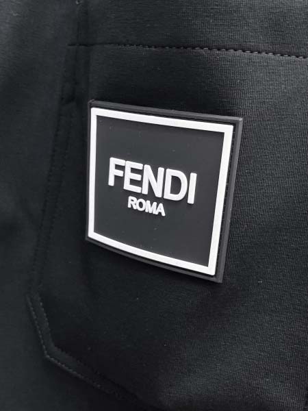 2026年8月19日入荷新作Fendiスラックス高品質★ファッション/誕生日プレゼント/贈り物/DM工場