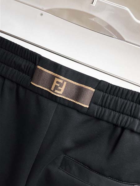 2026年8月19日入荷新作Fendiスラックス高品質★ファッション/誕生日プレゼント/贈り物/DM工場