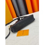 2026年8月8日入荷ヴィトンバッグM29537 Nano Frivole  No Monogram  VVN :24 x 13 x 8 (CM)人気の新作/誕生日プレゼント/ZC工場