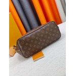 2026年8月8日入荷ヴィトンバッグ M46205 M57857 GRACEFUL  monogram31  26.5  14.5cm人気の新作/誕生日プレゼント/ZC工場