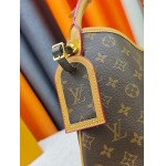 2026年8月8日入荷ヴィトンバッグ M46205 M57857 GRACEFUL  monogram31  26.5  14.5cm人気の新作/誕生日プレゼント/ZC工場