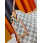 2026年8月8日入荷ヴィトンバッグM46205 M57857 GRACEFUL  monogram31  26.5  14.5cm人気の新作/誕生日プレゼント/ZC工場