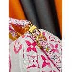 2026年8月8日入荷ヴィトンバッグSPEEDY BANDOULIRE 25   M23073  M22987 Speedy Bandoulire   Giant Monogram   25*19*15人気の新作/誕生日プレゼント/ZC工場