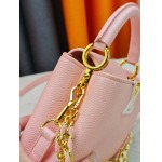 2026年8月8日入荷ヴィトンバッグM29497  Capucines MonogramDaydreamTaurillon  :21148cm人気の新作/誕生日プレゼント/ZC工場