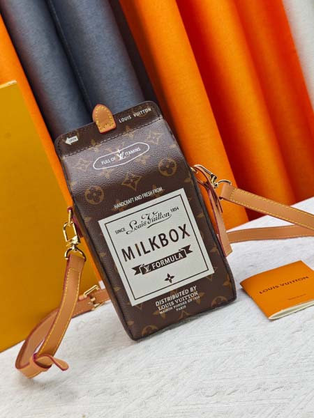 2026年8月8日入荷ヴィトンバッグM29326  Milk...
