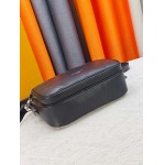 2026年8月8日入荷ヴィトンバッグM27999  Nil XL LV Blason 37 x 26 x 19 (CM)人気の新作/誕生日プレゼント/ZC工場
