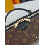 2026年8月8日入荷ヴィトンバッグM29548 LV Onthego BBMonogram+OK   2011人気の新作/誕生日プレゼント/ZC工場