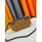 2026年8月8日入荷ヴィトンバッグM29548 LV Onthego BBMonogram+OK   2011人気の新作/誕生日プレゼント/ZC工場