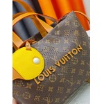 2026年8月8日入荷ヴィトンバッグM13940 PHARREL and NIGO collections Shopper  Louis Vuitton  Maison Fonde En 4   25x19x11  Musketon人気の新