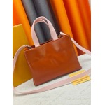 2026年8月8日入荷ヴィトンバッグM13940PHARREL and NIGO collections Shopper  Louis Vuitton  Maison Fonde En 4   25x19x11  Musketon人気の新作
