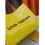 2026年8月8日入荷ヴィトンバッグM13940PHARREL and NIGO collections Shopper  Louis Vuitton  Maison Fonde En 4   25x19x11  Musketon人気の新作