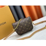 2026年8月8日入荷ヴィトンバッグM83353M83275M46917M85636M83219M82335 Mini Bumbag  LV Gradient  Monogram 17.0 x 12.0  人気の新作/誕生日プレゼント/ZC