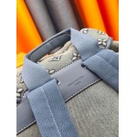 2026年8月8日入荷ヴィトンバッグM22534 M46683 M23127Montsouris   Monogram 32*40*19cm人気の新作/誕生日プレゼント/ZC工場