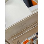 2026年8月8日入荷ヴィトンバッグM26346   LV Mirage  Capucines Nano  Exceptionals  Taurillon Monogram  LV 21x14x 8(CM)人気の新作/誕生日プレゼント/ZC