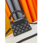 2026年8月8日入荷ヴィトンバッグM26346   LV Mirage  Capucines Nano  Exceptionals  Taurillon Monogram  LV 21x14x 8(CM)人気の新作/誕生日プレゼント/ZC