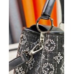 2026年8月8日入荷ヴィトンバッグM26348 LV Mirage  Capucines Nano  Exceptionals  Taurillon Monogram  LV 27x 18x 9(CM)人気の新作/誕生日プレゼント/ZC工