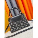 2026年8月8日入荷ヴィトンバッグM26348 LV Mirage  Capucines Nano  Exceptionals  Taurillon Monogram  LV 27x 18x 9(CM)人気の新作/誕生日プレゼント/ZC工