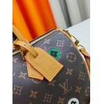 2026年8月8日入荷ヴィトンバッグM13282  Speedy Soft 30  5  Monogram Denim   人気の新作/誕生日プレゼント/ZC工場