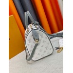2026年8月8日入荷ヴィトンバッグ  M15279 Speedy Soft 30  5  Monogram Denim   人気の新作/誕生日プレゼント/ZC工場