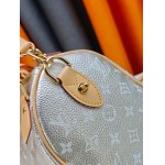 2026年8月8日入荷ヴィトンバッグ  M15279 Speedy Soft 30  5  Monogram Denim   人気の新作/誕生日プレゼント/ZC工場