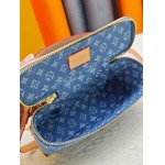 2026年8月8日入荷ヴィトンバッグM29548 LV Onthego BBMonogram+OK   2011人気の新作/誕生日プレゼント/ZC工場